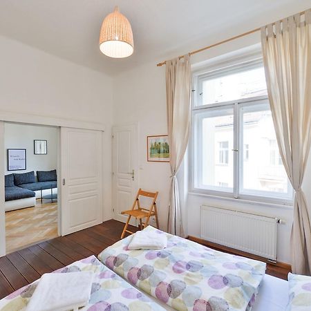 Old Town Sq. Apartment Прага Екстер'єр фото