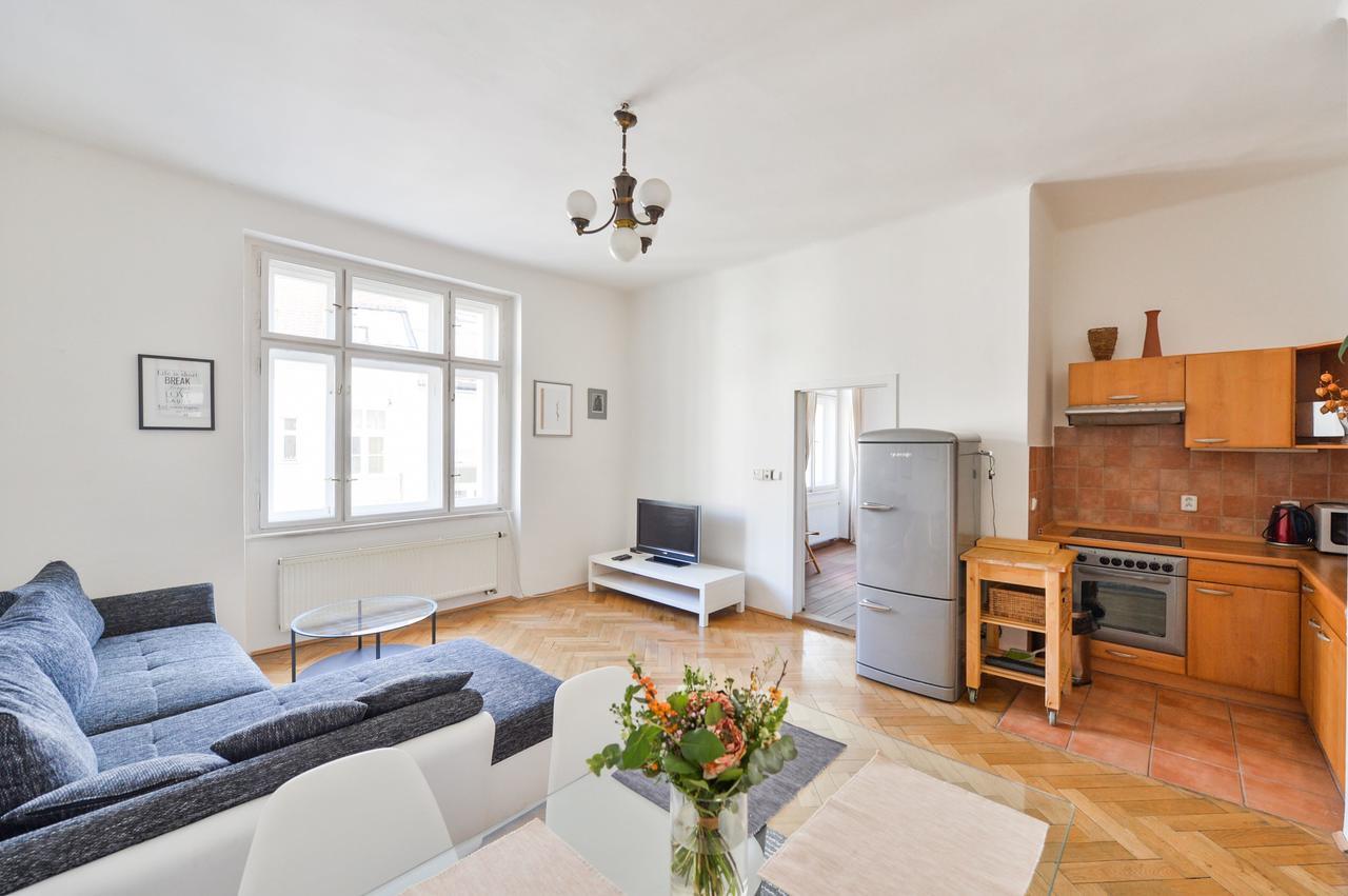 Old Town Sq. Apartment Прага Екстер'єр фото