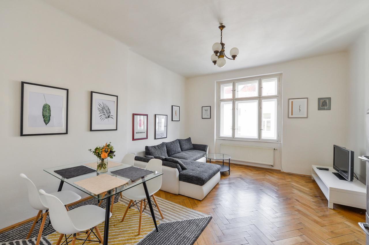 Old Town Sq. Apartment Прага Екстер'єр фото